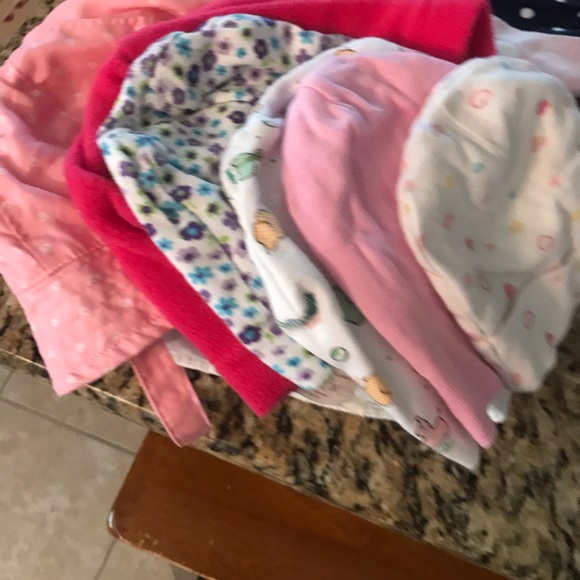 Bundle of 0-3 month girls items.. - Picture 6 of 7